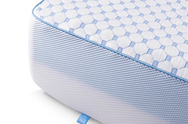 Sleep Tech kølende madras med kølende betræk